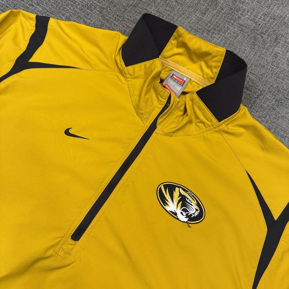 Nike Team Missouri Tigers 1/4 Zip Pullover Jacket Mens L Yellow Fit‎ Storm NCAA